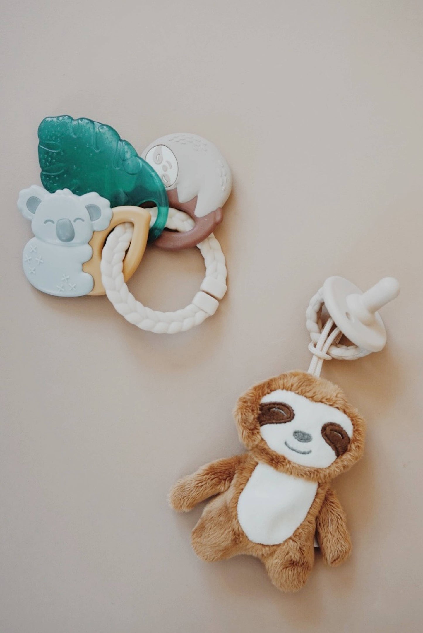 Tropical Itzy Keys Texture Ring with Teether + Rattle